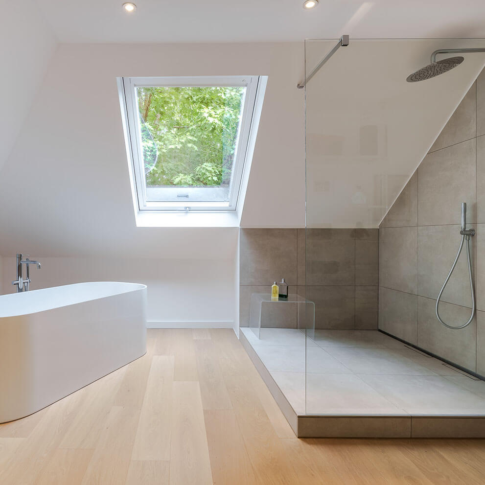 Modernes Master-Bad in Villa, Verkauf Villa durch Eberhard Horn Real Estate